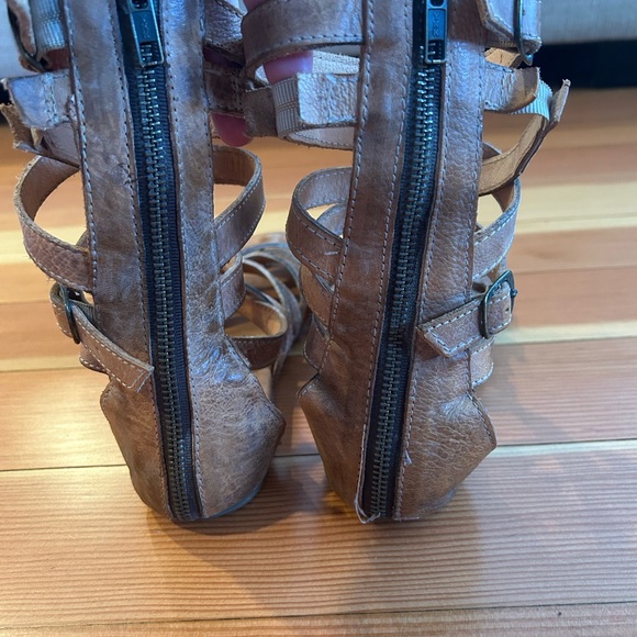 Women's Brown Gladiator Sandals - Picture 3 of 5
